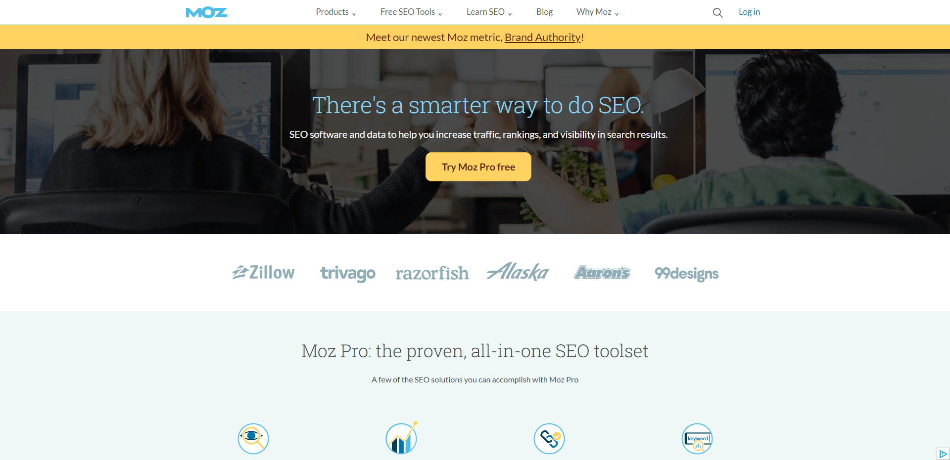 create una cuenta en moz para medir el Page Authority y al Domain Authority