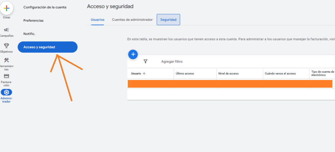 Accede a Google Ads y dirígete a Herramientas y configuración > Acceso y seguridad.